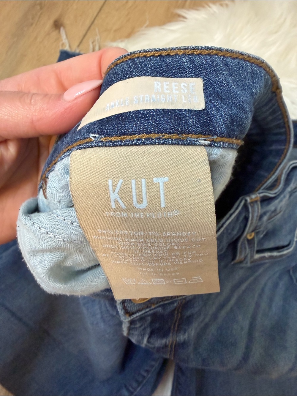 Kut from the Kloth Reese Ankle Straight Leg Raw Hen Jeans Size 14 - Picture 4 of 5